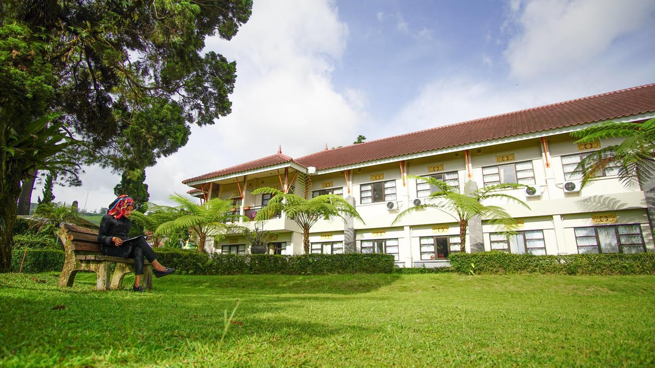 Sari Ater Hotel & Resort Ciater Exterior photo